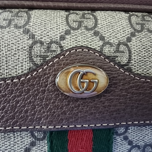 Gucci crossbody mini w dust bag and box - Picture 9 of 16